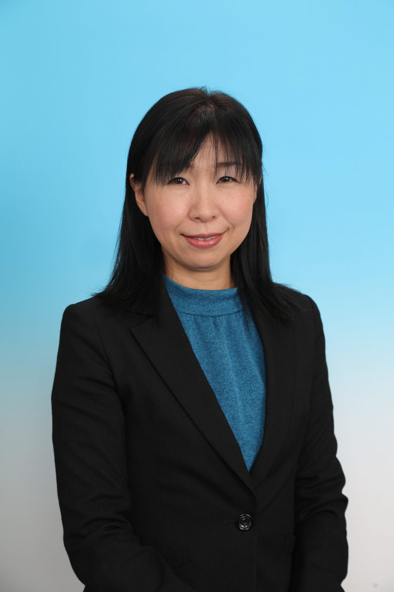川角真弓