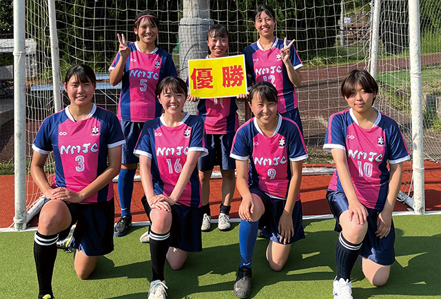 女子サッカー